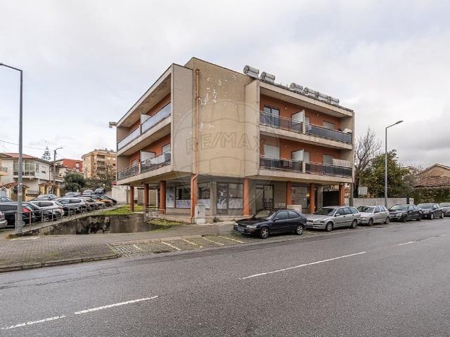 Apartamento T1 sito na Rua Estrada Nova, a escassos metros d. 0m² Gualtar