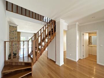 Apartamento T2+1 C/ Varanda Casas de Azeitão