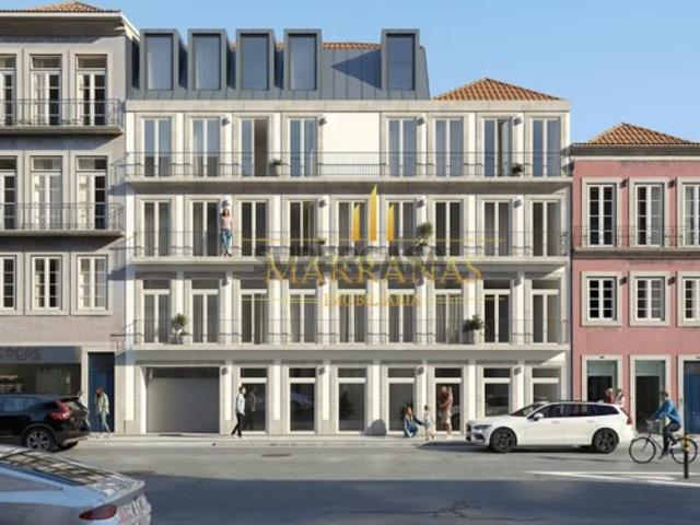 Apartamento T2+1 c/ varanda