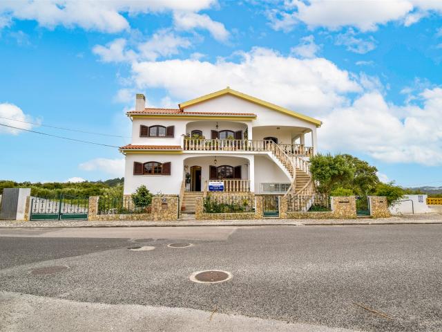 Apartamento T2+1 com garagem fechada na Foz do Arelho 103m² Foz Do Arelho