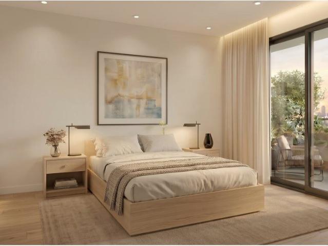 Apartamento T2+1 contemporâneo no primeiro andar, com terraç. 119m² Portimão