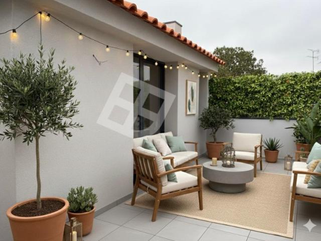 Apartamento T2+1 Dúplex c/ terraço Pronto Habitar | Esgueira