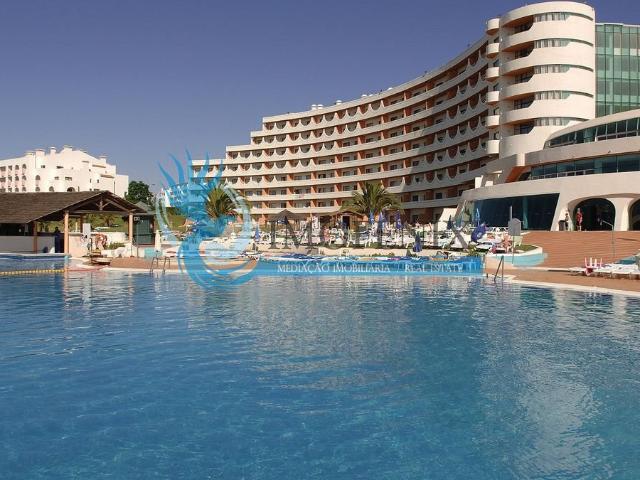 Apartamento T2+1 Duplex com terraço e vista mar Albufeira 181m² Albufeira e Olhos de Água