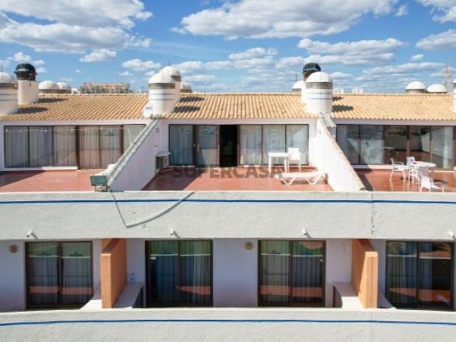 Apartamento T2+1 Duplex com Terraço para Venda em Albufeira, Algarve