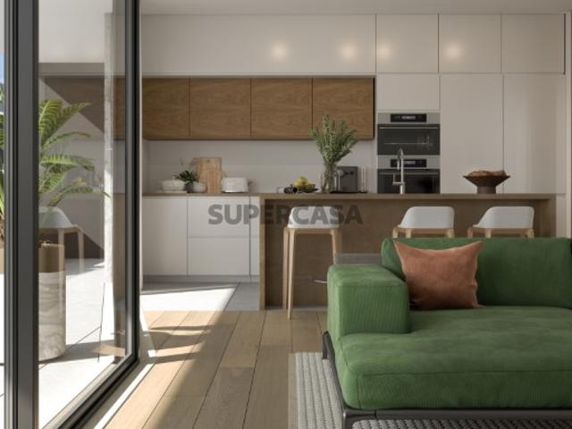 Apartamento T2+1 duplex em novo empreendimento no Montijo