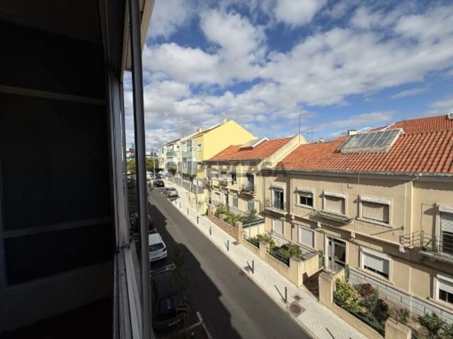 Apartamento T2+1 e sótão na Falagueira venda Nova a 5 minutos do Metro Oportunidade!