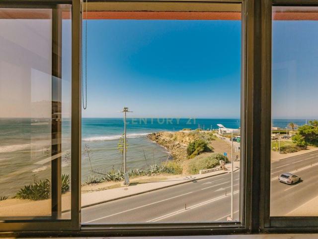 Apartamento T2+1 em frente à praia, S. Pedro do Estoril, Lisboa