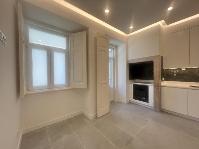 Apartamento T2+1 em Lisboa