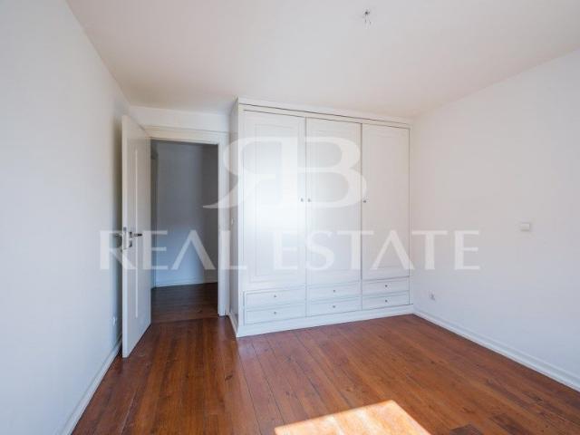 Apartamento T2+1 em Lisboa
