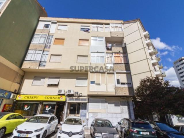 Apartamento T2+1 em Sacavém, Loures