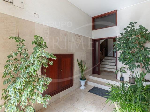 Apartamento T2+1 em Porto