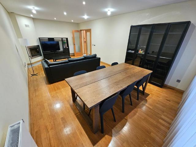 Apartamento T2+1 espaçoso e confortável para arrendamento em Rio Tinto