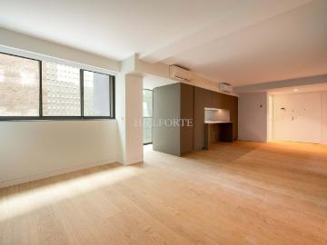 Apartamento T2+1 Luxuoso e Versátil com Piscina no Rooftop e Vista Rio – Estrela, Lisboa