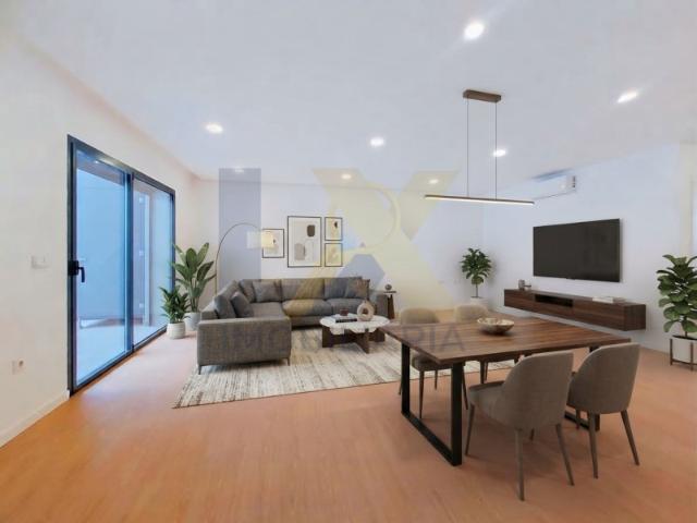 Apartamento T2+1 novo, com 2 suítes, espaço office, varanda e lugar de garagem em Esgueira!