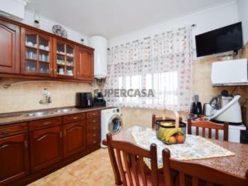 Apartamento T2+1 no Alto do Colaride Cacém