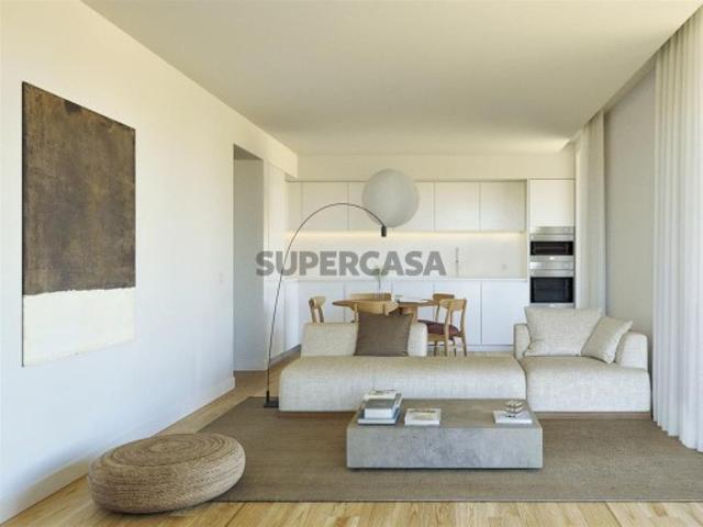Apartamento T2+1 no Fernão Magalhães 127, Porto