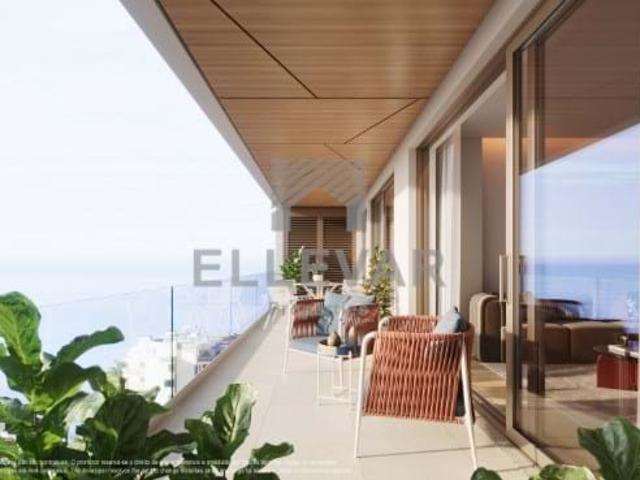 APARTAMENTO T2+1 NA CALHETA