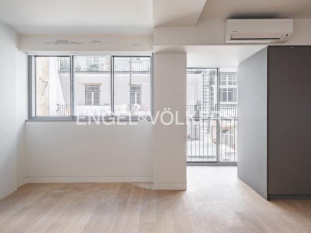 Apartamento T2+1 na Avenida Infante Santo