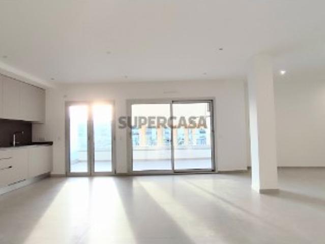 Apartamento T2+1 na Nazaré