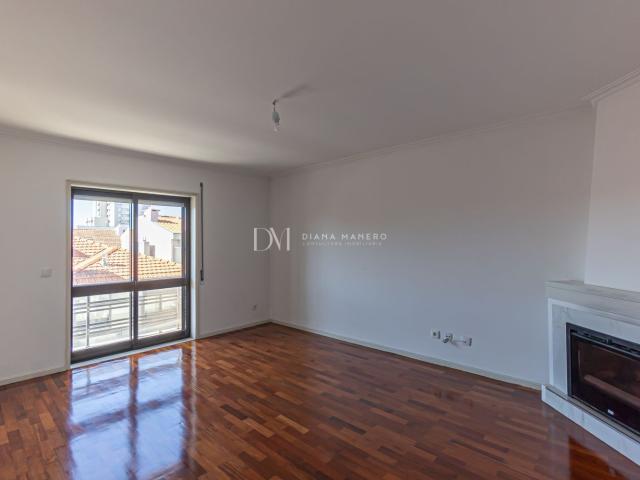 Apartamento T2+1 para Arrendamento | Espinho