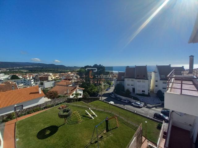Apartamento T2+1 Praia