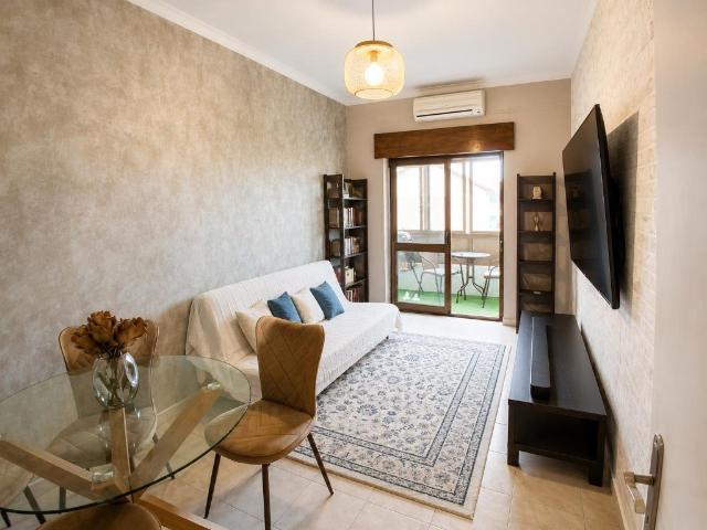 Apartamento T2+1 Remodelado à Venda no Barreiro | Alto do Se. 0m² Alto do Seixalinho e Lavradio