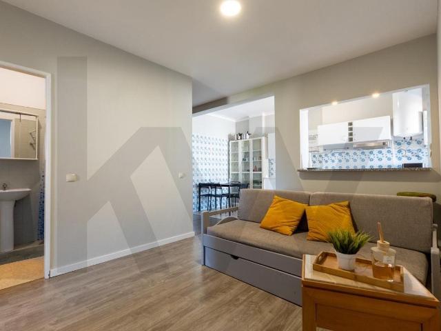 Apartamento T2+1 Renovado no Coração de Portimão Zona da A. 67m² Portimão