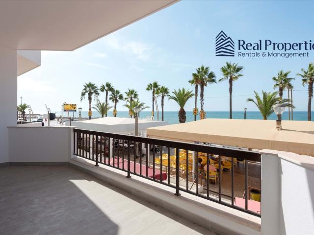 Apartamento T2+1 Renovado na Primeira Linha da Praia de Quar. 130m² Quarteira