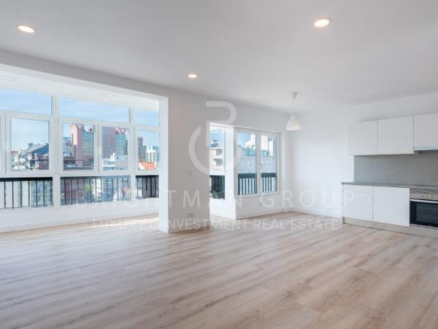 Apartamento T2+1 renovado, nas Avenidas Novas, Lisboa 95m² Avenidas Novas