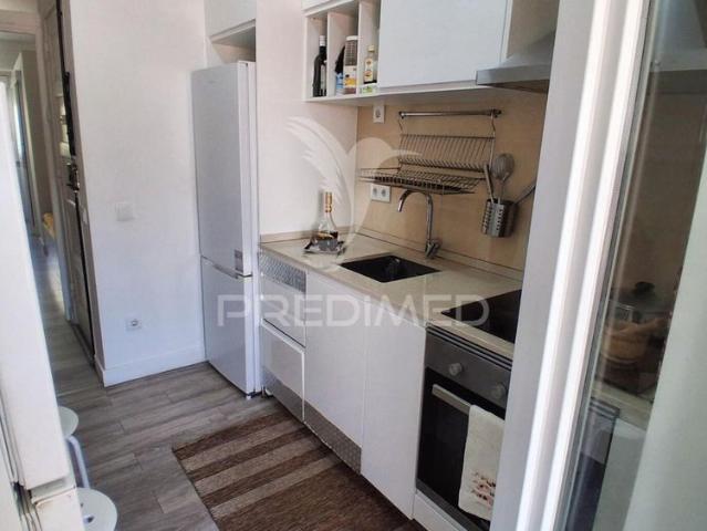 Apartamento t2+1 totalmente remodelado e mobilado, pronto a habitar!