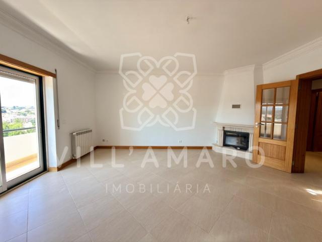 Apartamento T2+2 | Duplex | Póvoa da Galega | Parqueamento