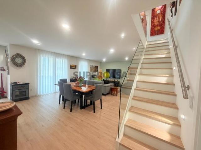 Apartamento T2+2 DUPLEX Venda em Tavarede,Figueira da Foz