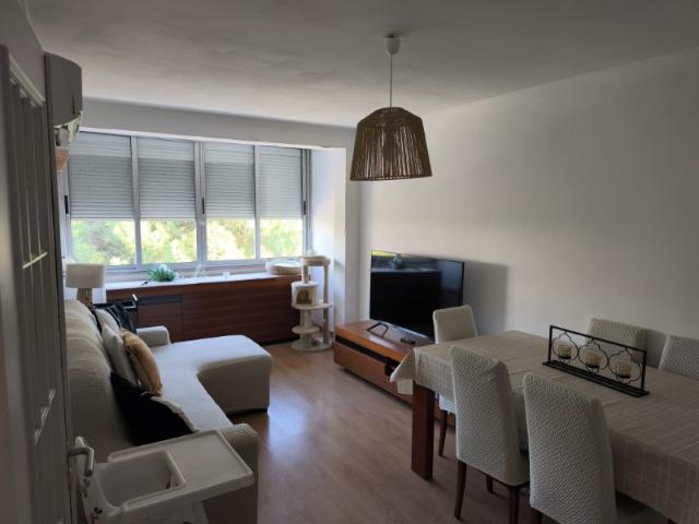 Apartamento T2+2 laranjeiro
