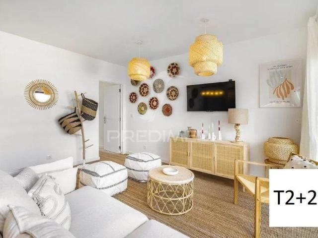 Apartamento t2+2 para arrendamento de longa duração — albufeira