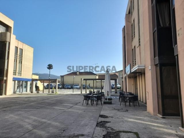 Apartamento T2+2 remodelado em Barroselas Viana do Castelo