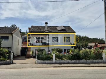 APARTAMENTO T2 | 1º Andar | Vila Meã | 150.000€
