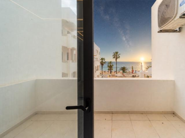 Apartamento T2 1ªlinha Mar