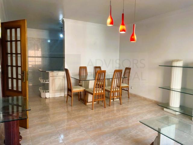 Apartamento T2 Tapada das Mercês, Sintra