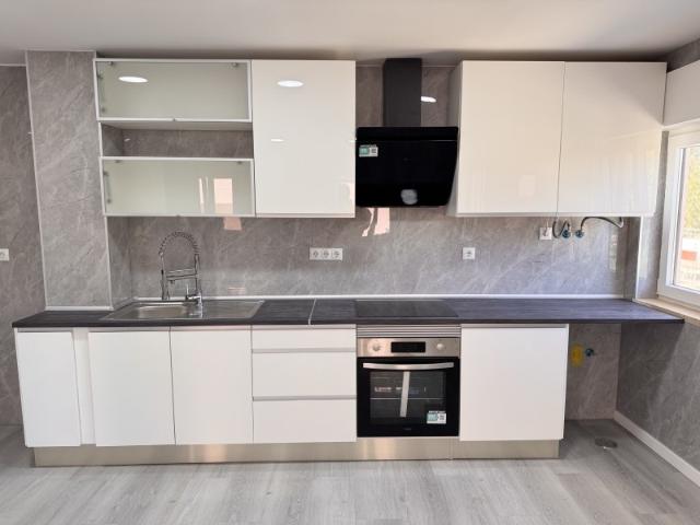 Apartamento T2 Totalmente Remodelado | Corroios