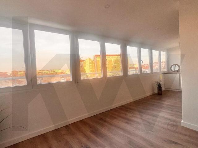 Apartamento T2 totalmente remodelado, centro/Baixa do Montij. 92m² Montijo e Afonsoeiro