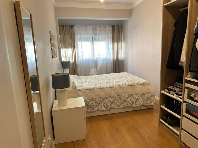 Apartamento T2 Totalmente Remodelado em Queluz
