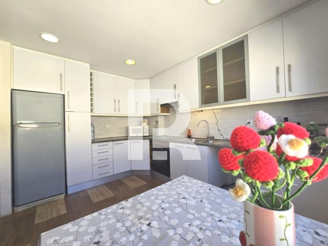 Apartamento T2 totalmente remodelado no Cacém