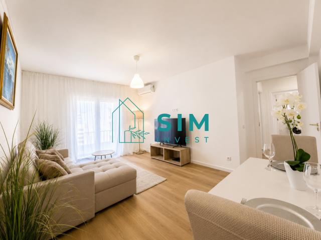 Apartamento T2 Totalmente Remodelado, no centro de Olhão