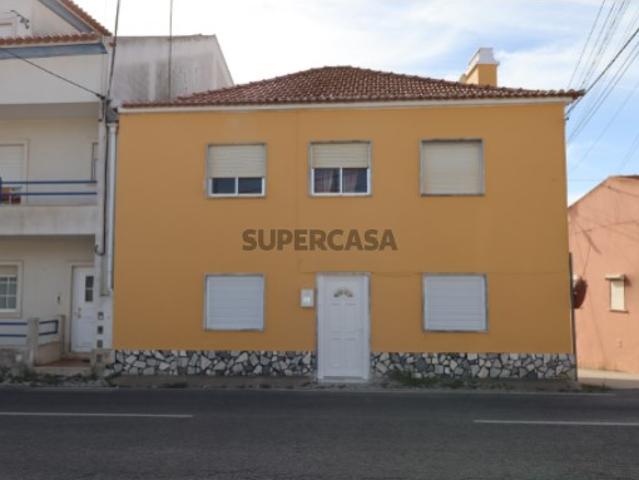 Apartamento T2 TOTALMENTE RENOVADO