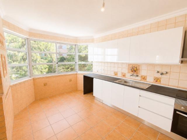 Apartamento T2 transformado em T3 Algueirão Mem Martins!