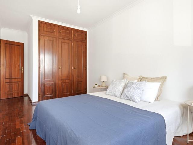 Apartamento T2 Urbanização da Cavaleira