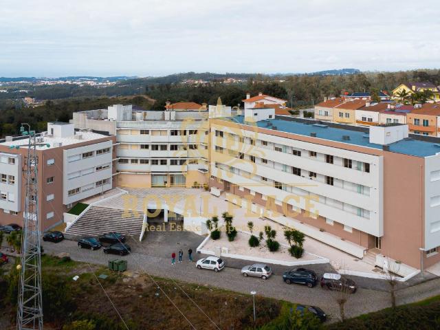 Apartamento T2 Urbanização Vila Areal como NOVO