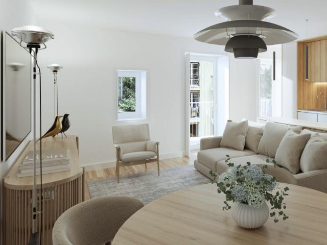 Apartamento T2, varanda, a minutos da Avenida Liberdade