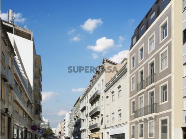 Apartamento T2, varanda, Anjos Lisboa