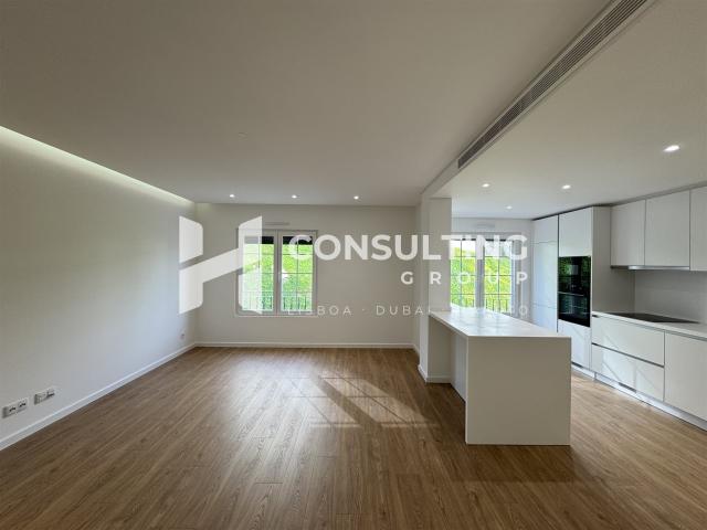 Apartamento T2 Venda em Águas Livres,Amadora 105m² Águas Livres